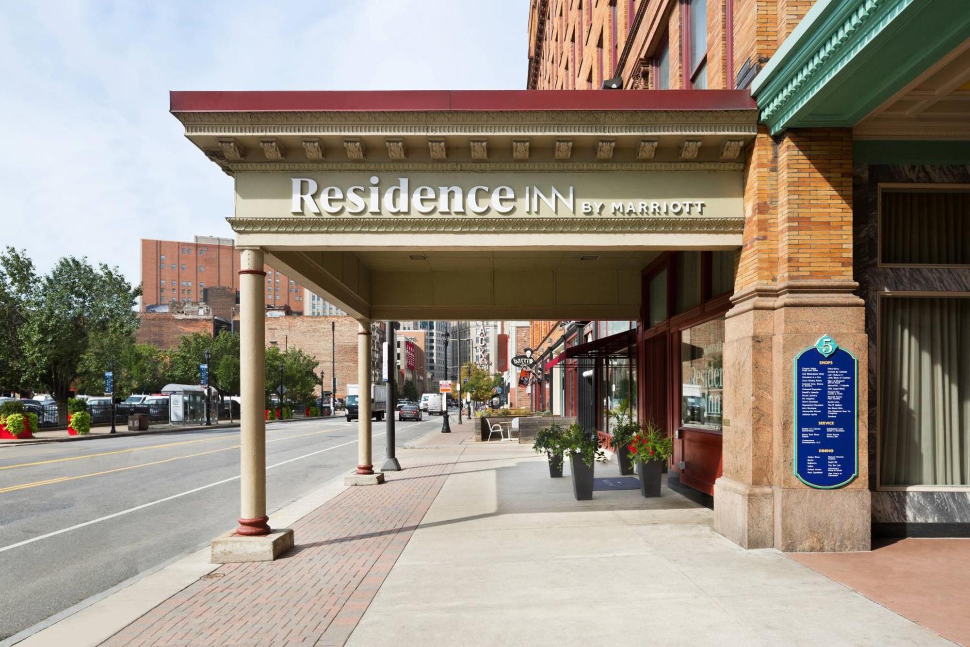 Residence Inn By Marriott Cleveland Downtown Екстериор снимка